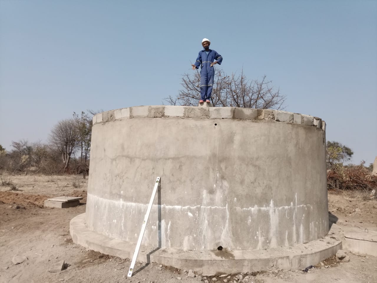 Concrete tank cover in Xangongo